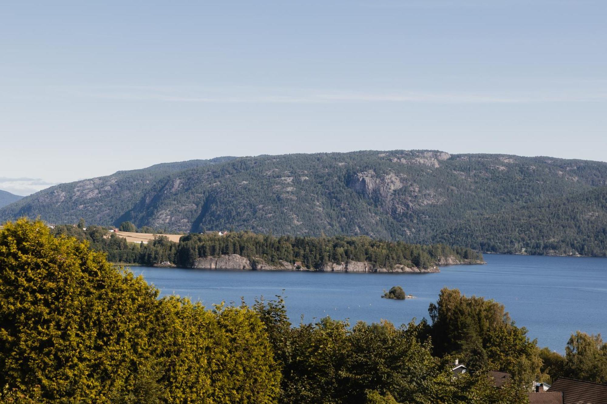 Apartment Med Flott Uteplass